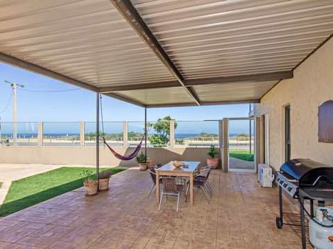Pearl By The Sea - ACT Tourism 11