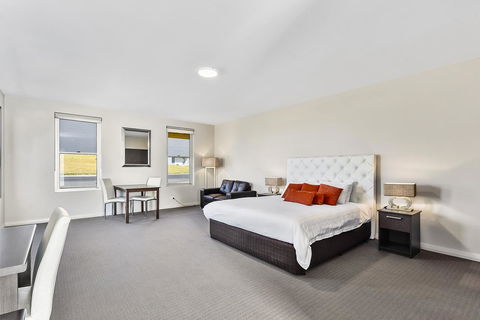 Robe Marina Accommodation - ACT Tourism 17