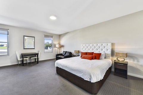 Robe Marina Accommodation - ACT Tourism 14