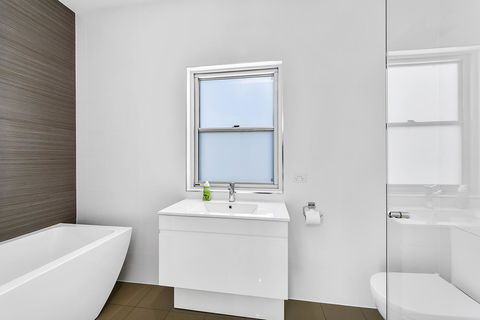Robe Marina Accommodation - ACT Tourism 27