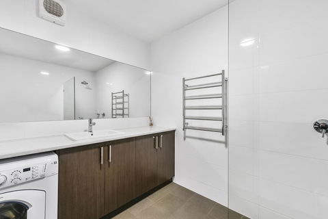 Robe Marina Accommodation - ACT Tourism 30