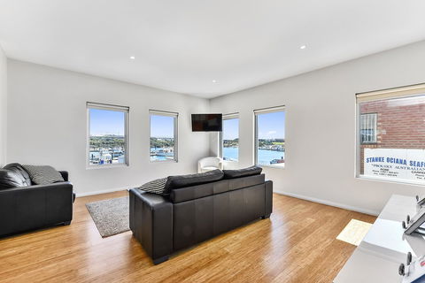 Robe Marina Accommodation - ACT Tourism 23