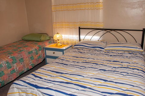 Kimba Units - ACT Tourism 13