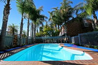 Book Dubbo Accommodation Vacations ACT Tourism ACT Tourism