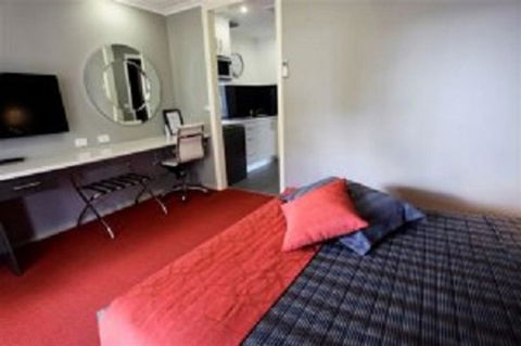 Cattlemans Country Motor Inn & Serviced Apartments - ACT Tourism 30