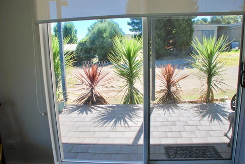 Back Valley Farmstay Bed And Breakfast - ACT Tourism 9