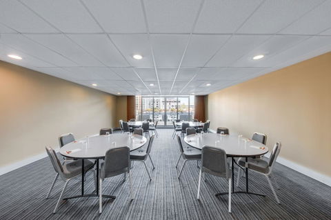 Adina Apartment Hotel Wollongong - ACT Tourism 37