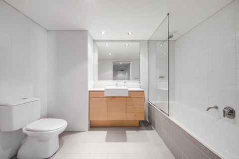 Adina Apartment Hotel Wollongong - ACT Tourism 6