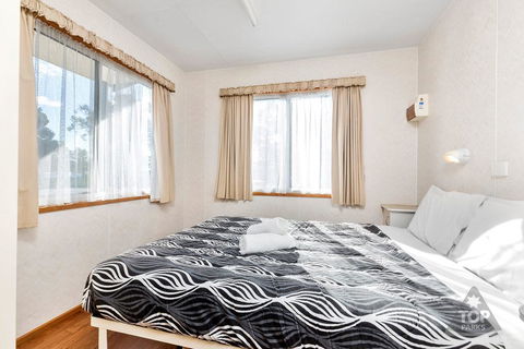 Gawler Caravan Park - ACT Tourism 9