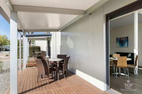 Gawler Caravan Park - ACT Tourism 0