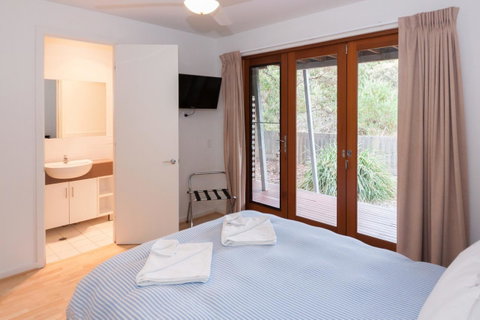 South Shores Trevally Villa 38 - South Shores Normanville - ACT Tourism 1