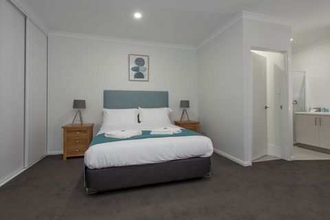 Jurien Bay Motel Apartments - ACT Tourism 5