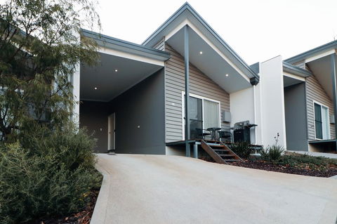 Villa Sedici @ Cape Villas Dunsborough - ACT Tourism 15