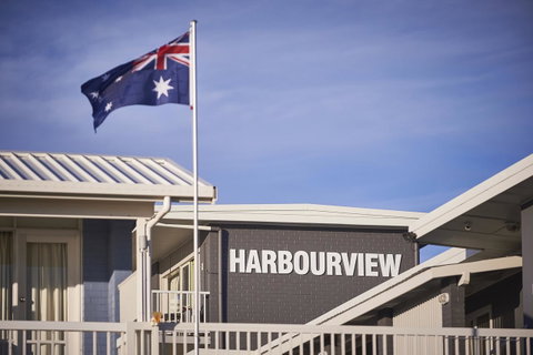 Harbour View Apartments - ACT Tourism 24