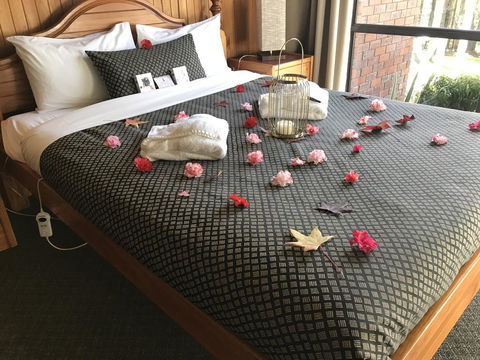 Forest Lodge Resort - ACT Tourism 3