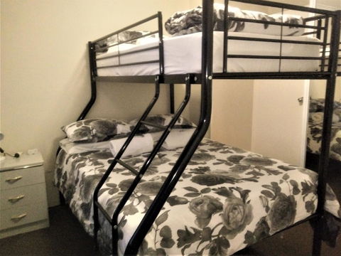 Kanga Cottage - ACT Tourism 14