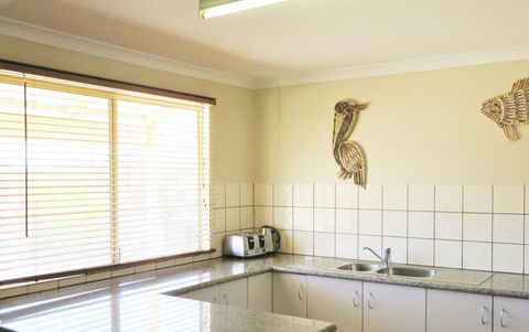 Kanga Cottage - ACT Tourism 16