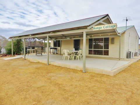 Kanga Cottage - ACT Tourism 0