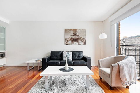 Parklane Apartments - ACT Tourism 0