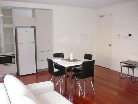 Parklane Apartments - ACT Tourism 24