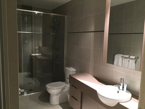 Parklane Apartments - ACT Tourism 18