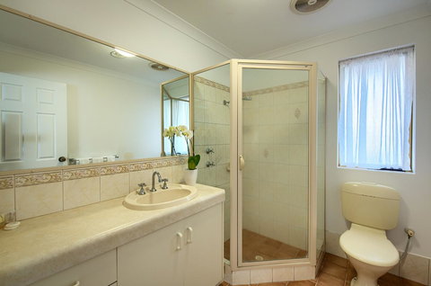 Pelicans Albany Middleton Beach - ACT Tourism 36