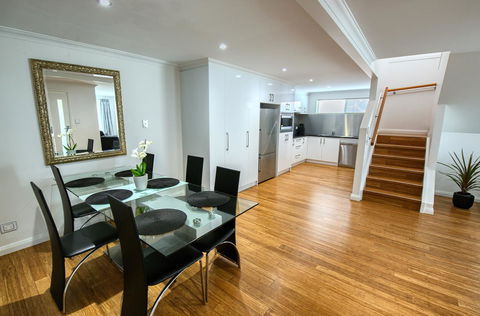 Pelicans Albany Middleton Beach - ACT Tourism 13