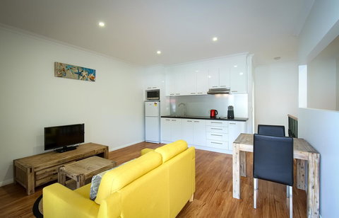 Pelicans Albany Middleton Beach - ACT Tourism 39