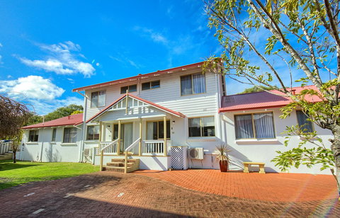 Pelicans Albany Middleton Beach - ACT Tourism 12