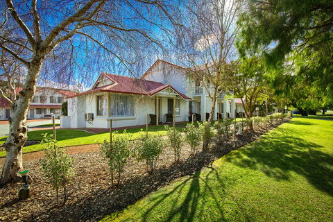 Pelicans Albany Middleton Beach - ACT Tourism 7