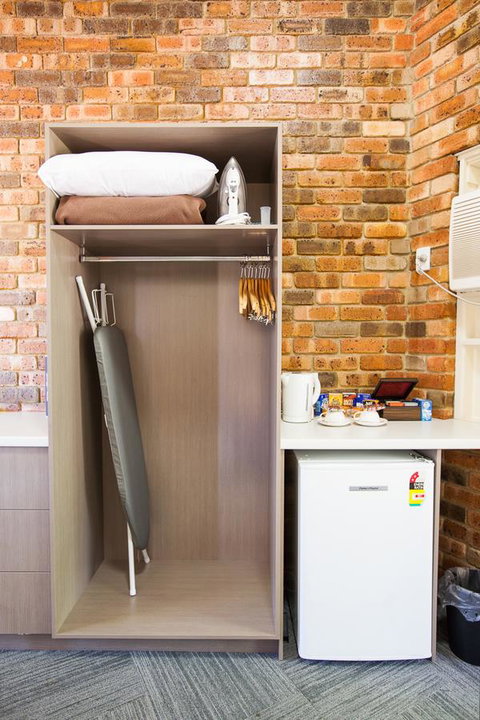 Leisure Inn Hotel Rockingham - ACT Tourism 29