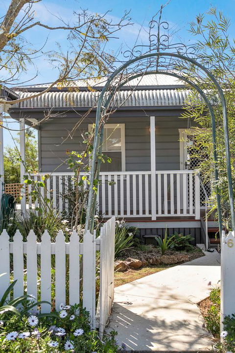 Lavender Cottage - ACT Tourism 1
