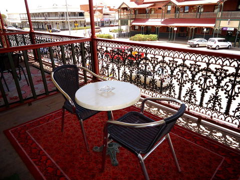 The Palace Hotel Kalgoorlie - ACT Tourism 6