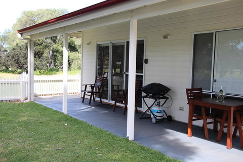 Sapphire Chalets, Augusta - ACT Tourism 4