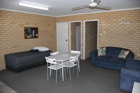 Kalbarri Seafront Villas - ACT Tourism 15