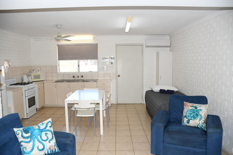 Kalbarri Seafront Villas - ACT Tourism 17