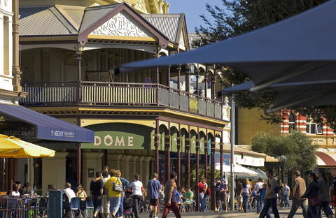 Captain\'s Heritage Cottage - Central Fremantle 2 Bedroom Historic Cottage - ACT Tourism 20