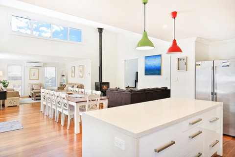 Calming Waters - Pet Friendly - Community Pool - ACT Tourism 13