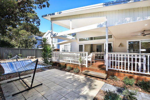 Calming Waters - Pet Friendly - Community Pool - ACT Tourism 29
