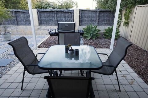 FortyTwo - Oceanside Retreat Busselton - ACT Tourism 5