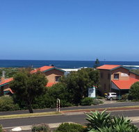 Beachside Prevelly Villas - ACT Tourism