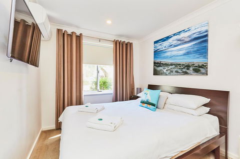 Cape View Beach Resort - ACT Tourism 2