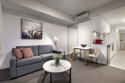 Ramada By Wyndham VetroBlu Scarborough Beach - ACT Tourism 11