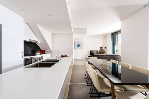 Ramada By Wyndham VetroBlu Scarborough Beach - ACT Tourism 15