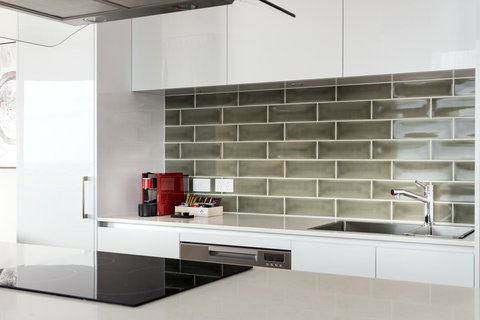 Ramada By Wyndham VetroBlu Scarborough Beach - ACT Tourism 35