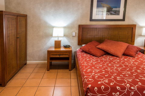 The Continental Hotel - ACT Tourism 2