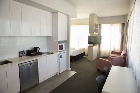 The Gerald Apartment Hotel - ACT Tourism 25