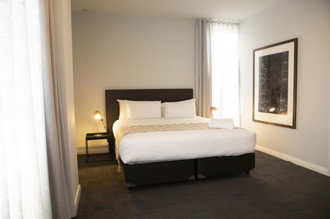 The Gerald Apartment Hotel - ACT Tourism 13