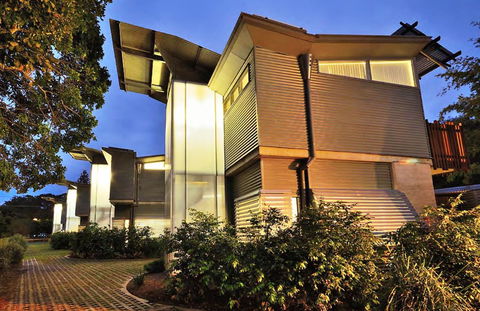 Crescent Head Spa Villa - ACT Tourism 24
