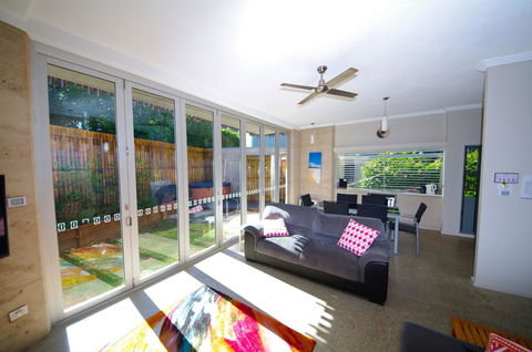 Crescent Head Spa Villa - ACT Tourism 25